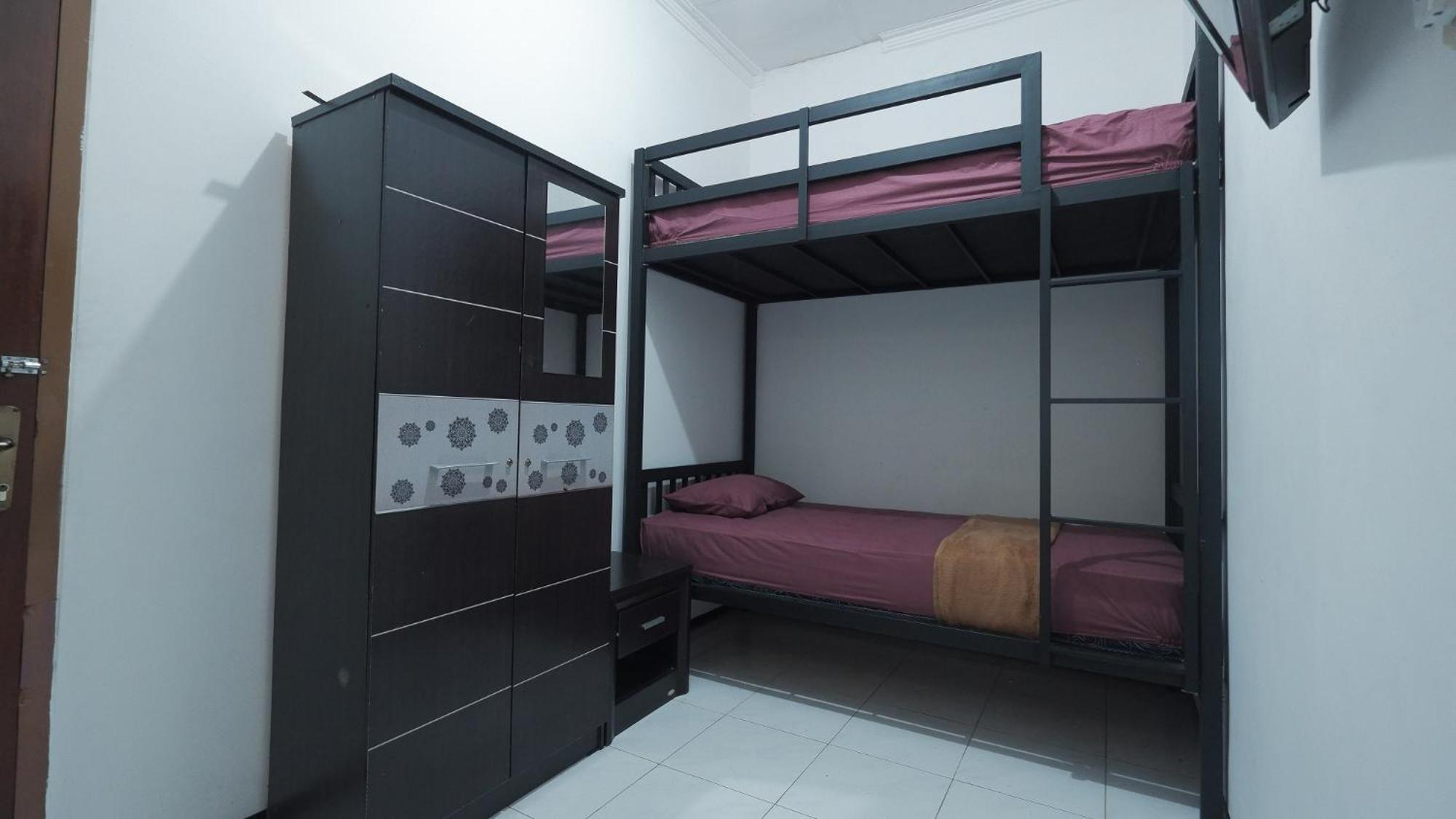 Villa Malang Puncak Buring エクステリア 写真